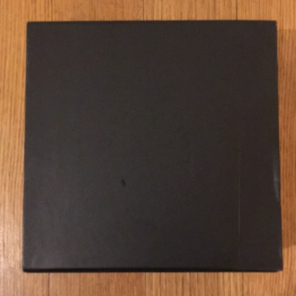 Chanel Box Set - Picture 4 of 6